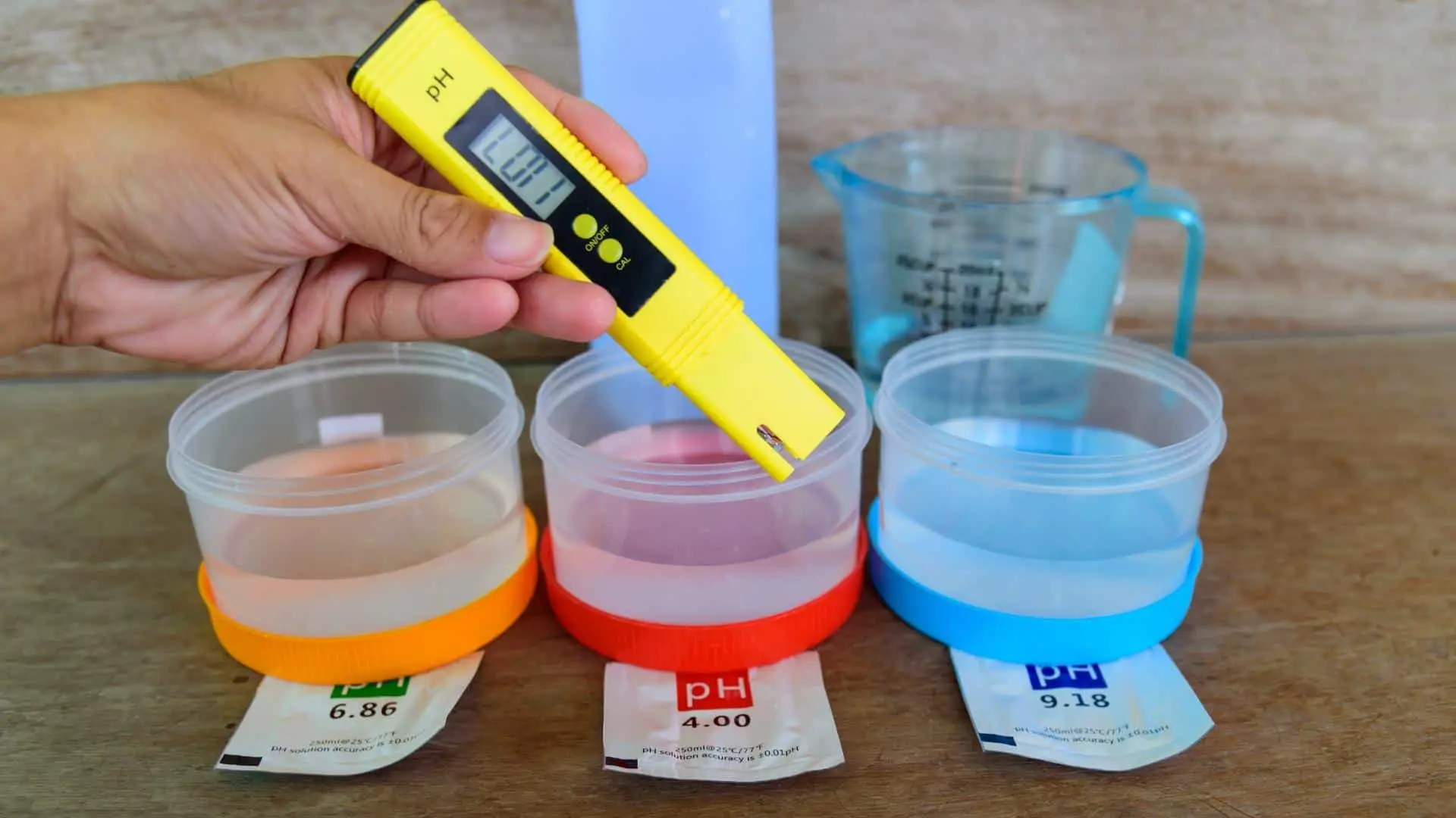 % Find out why your pH meter might be giving you incorrect readings and what steps to take if they are. It's important that you have accurate measurements of the acidity or alkalinity of a solution in your hydroponics.